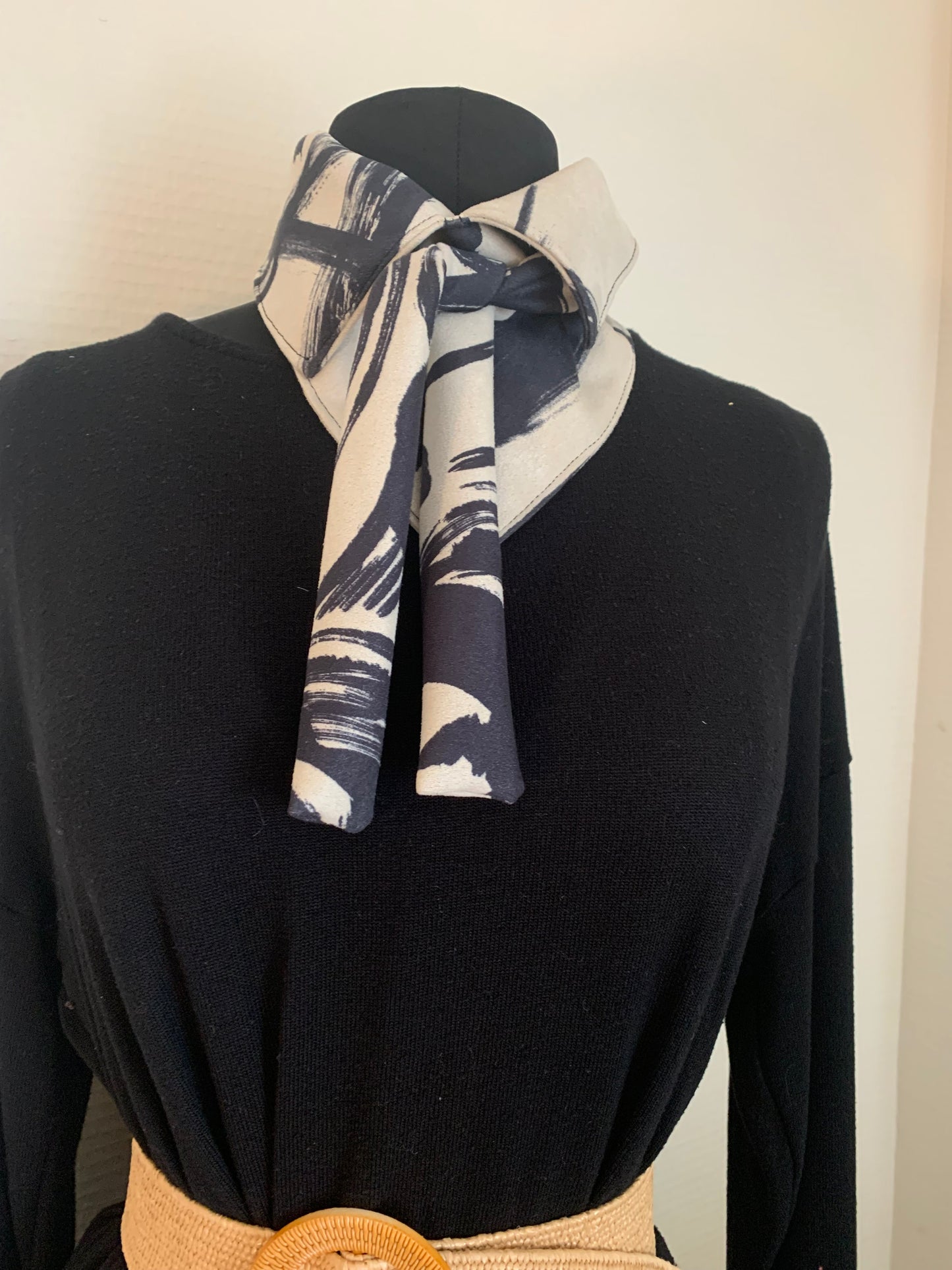 Foulard col #11 Suédine