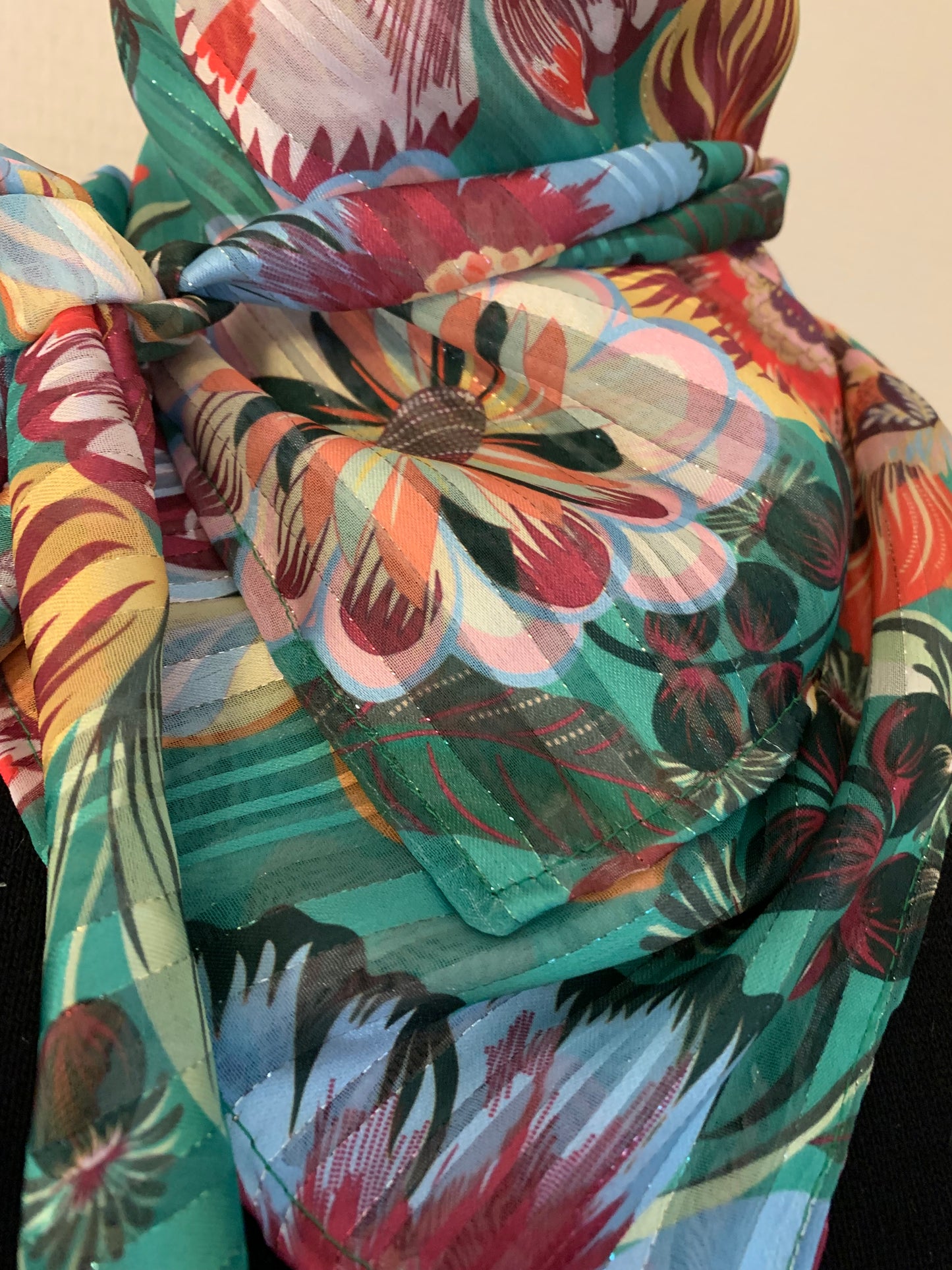 Mimi 23 bis  Foulard façon bandana en voile MODÈLE UNIQUE