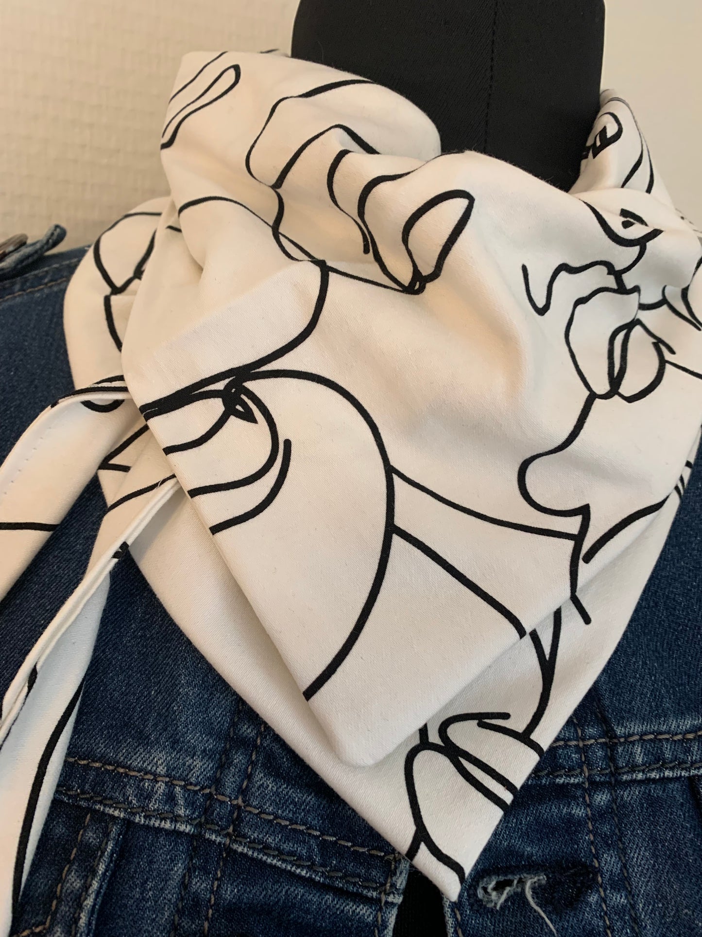 Mimi 21 Foulard façon bandana   MODÈLE UNIQUE