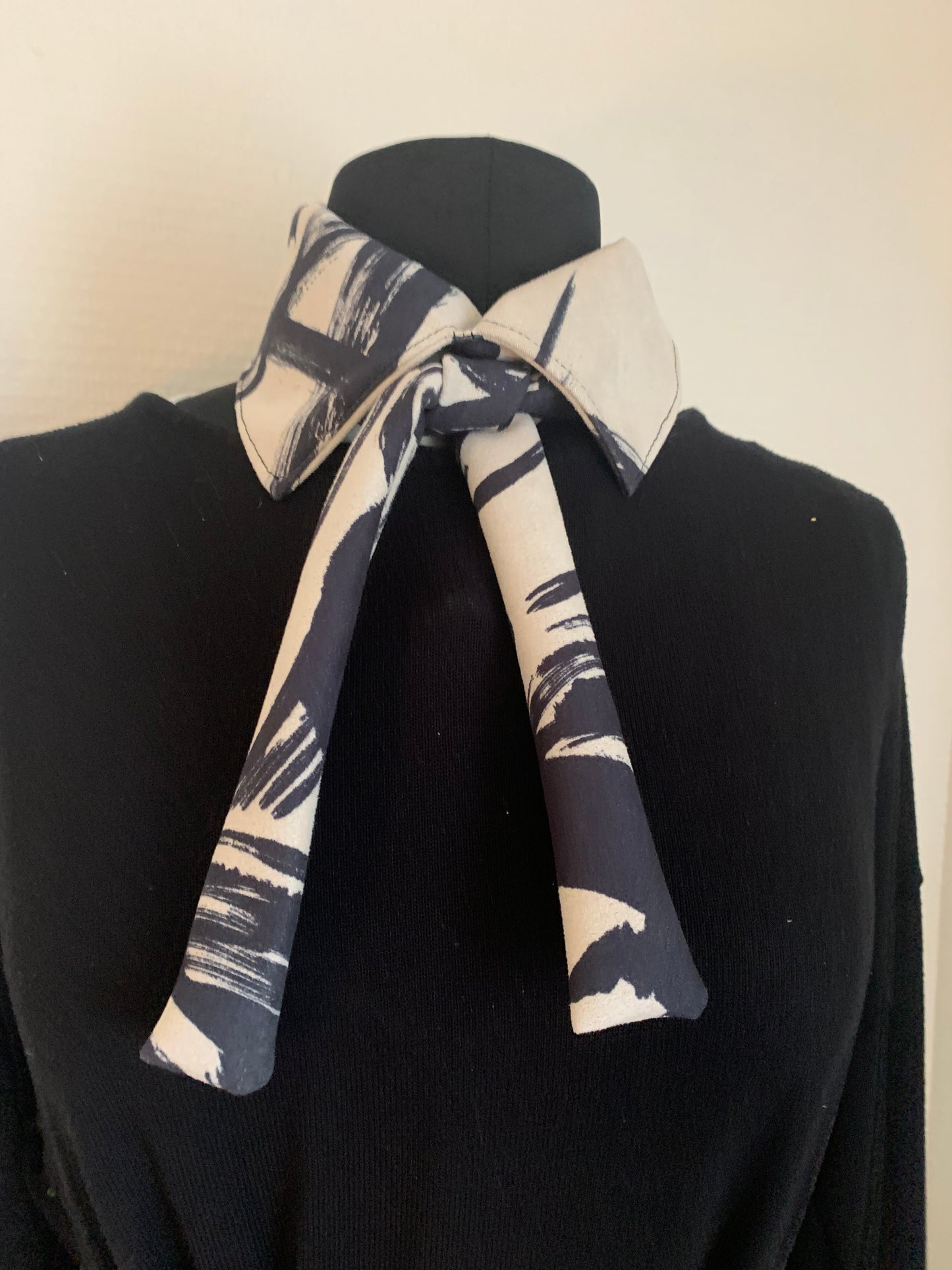 Foulard col #11 Suédine