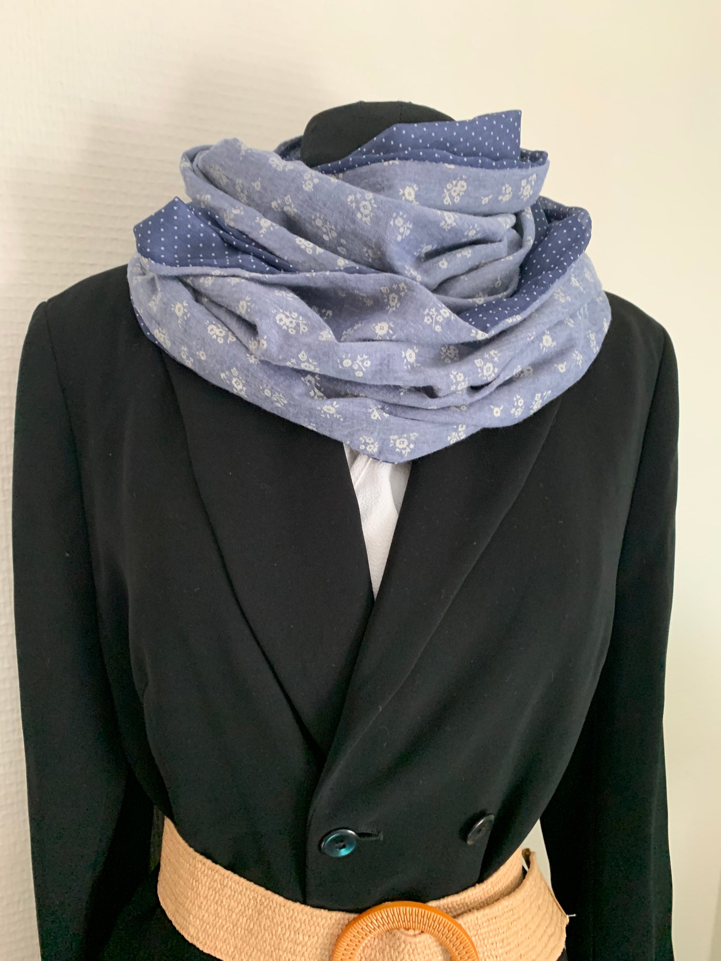 Double tour de cou Jean’s voile bleu MODELE UNIQUE