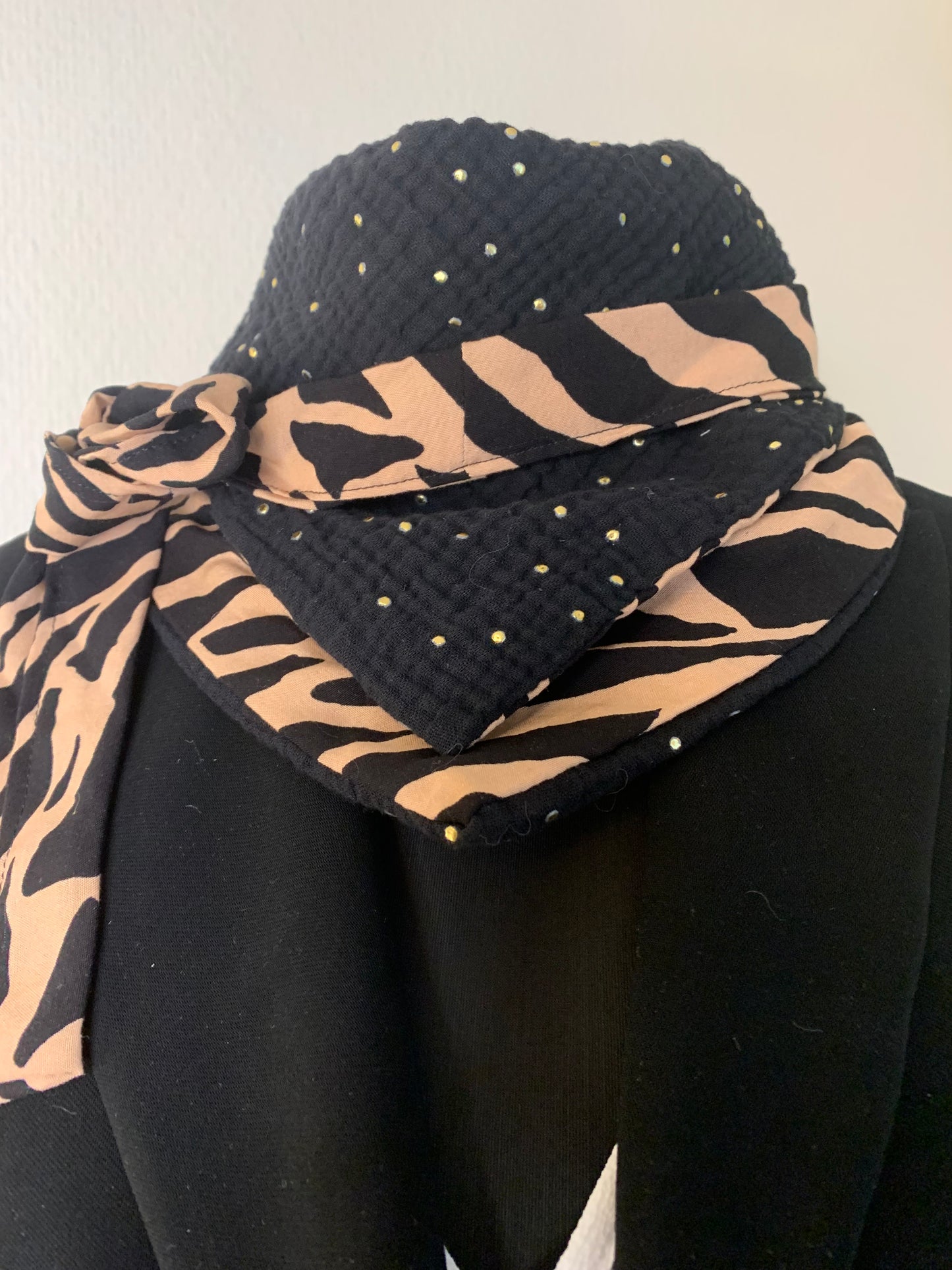 Mimi 17 Foulard forme bandana réversible double gaze pailleté