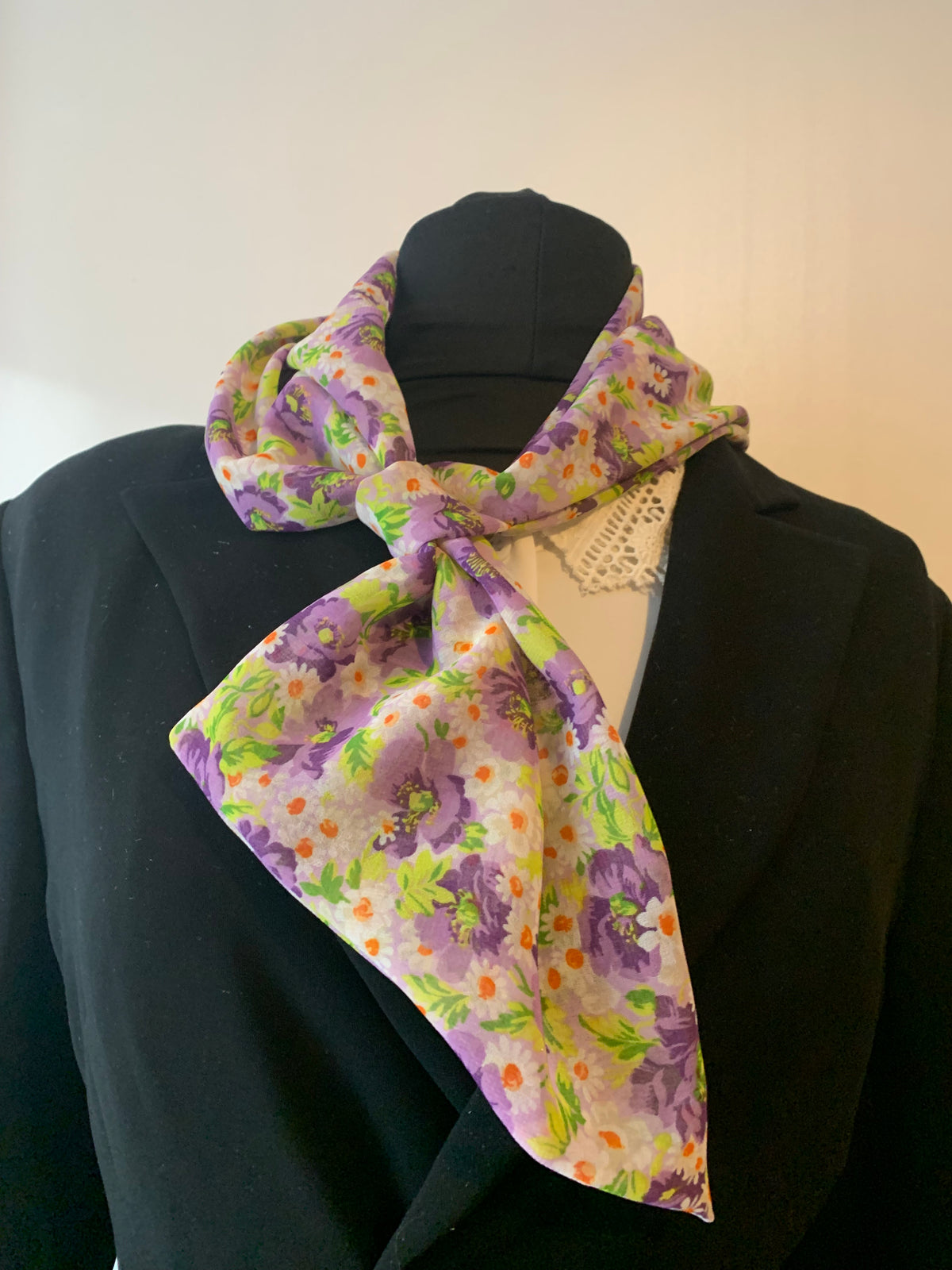 L’élégante #7 Voile fleurs violettes