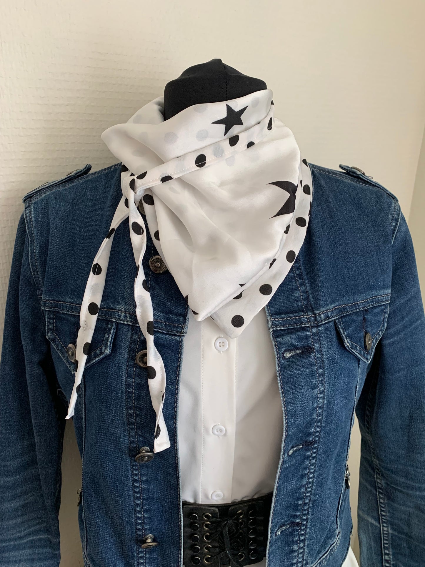 MIMI 28 Foulard bandana REVERSIBLE à lanières
