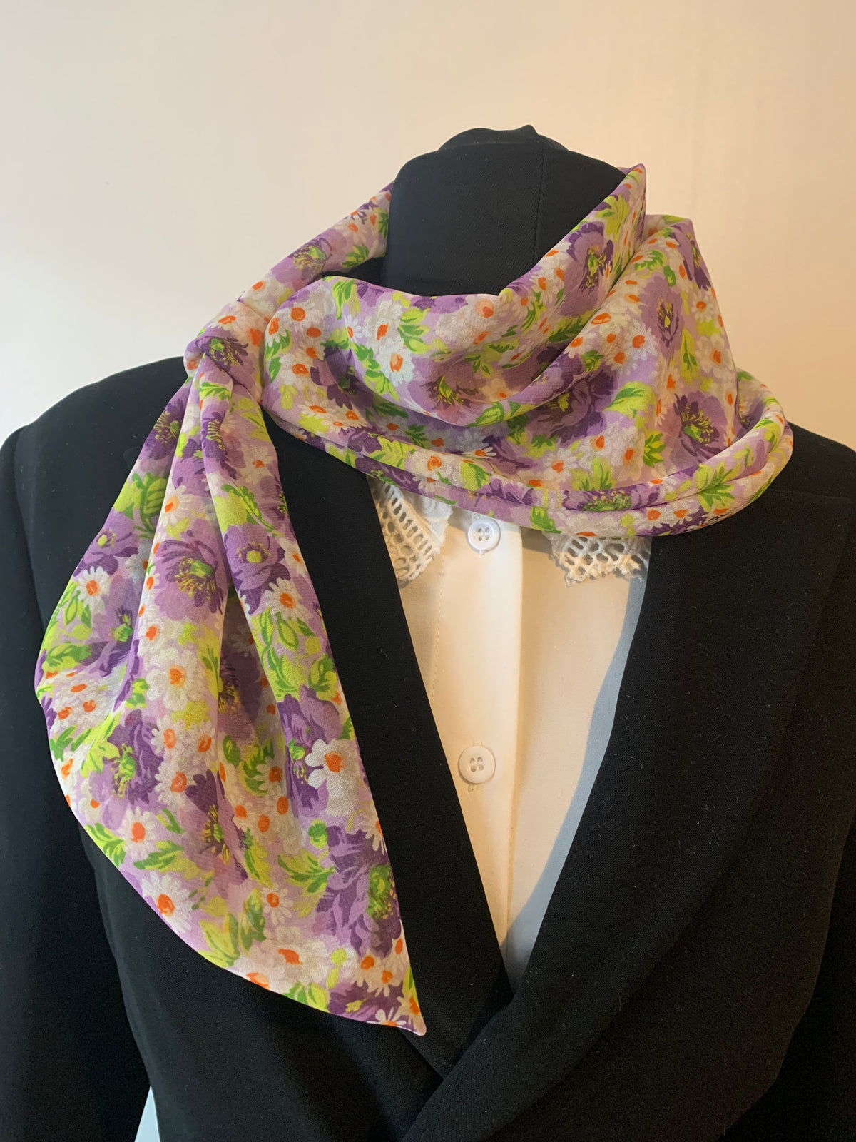 L’élégante #7 Voile fleurs violettes