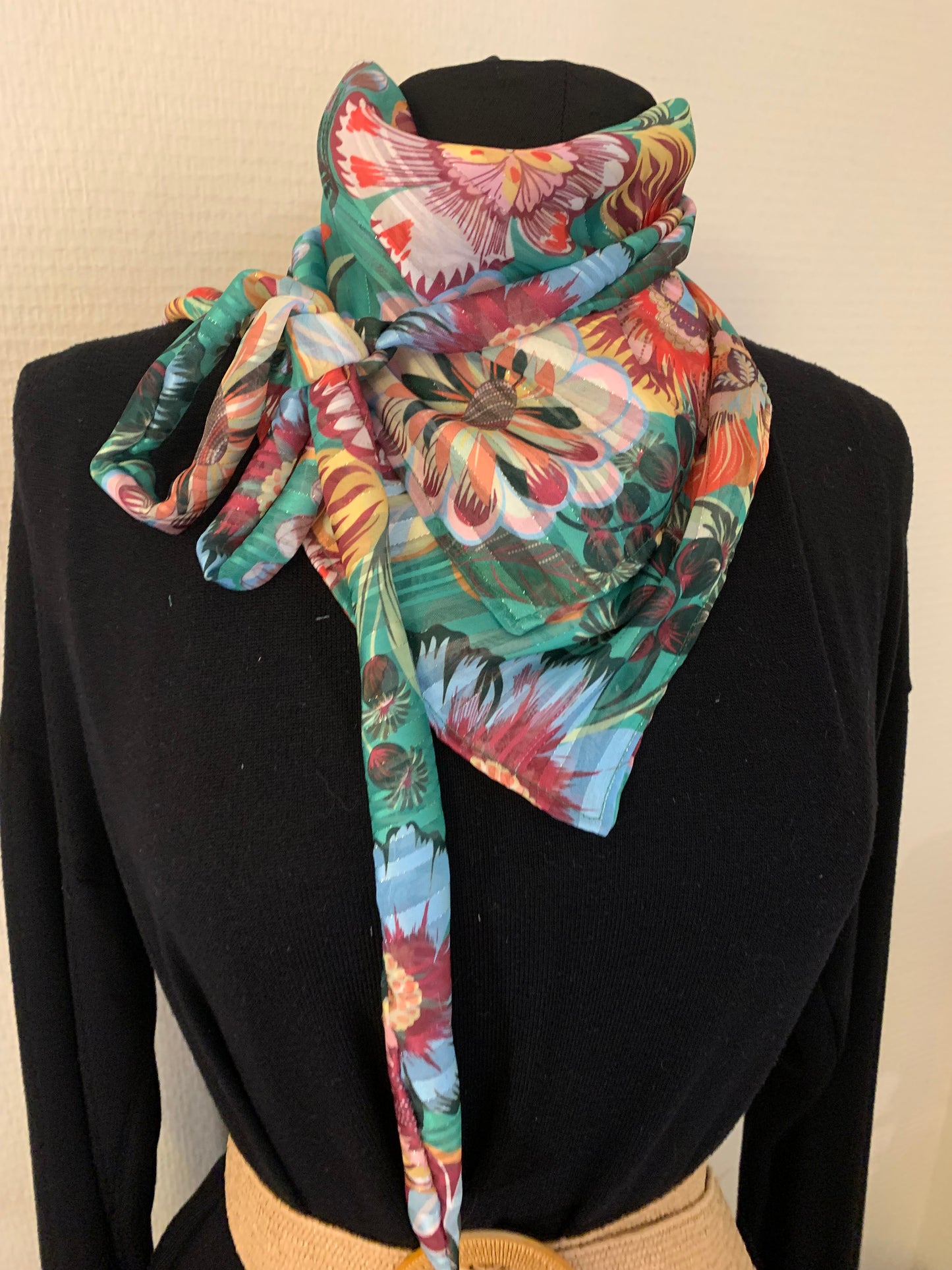 Mimi 23 bis  Foulard façon bandana en voile MODÈLE UNIQUE