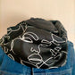 Visage  Double snood polaire et satin de coton imprimé visage abstrait