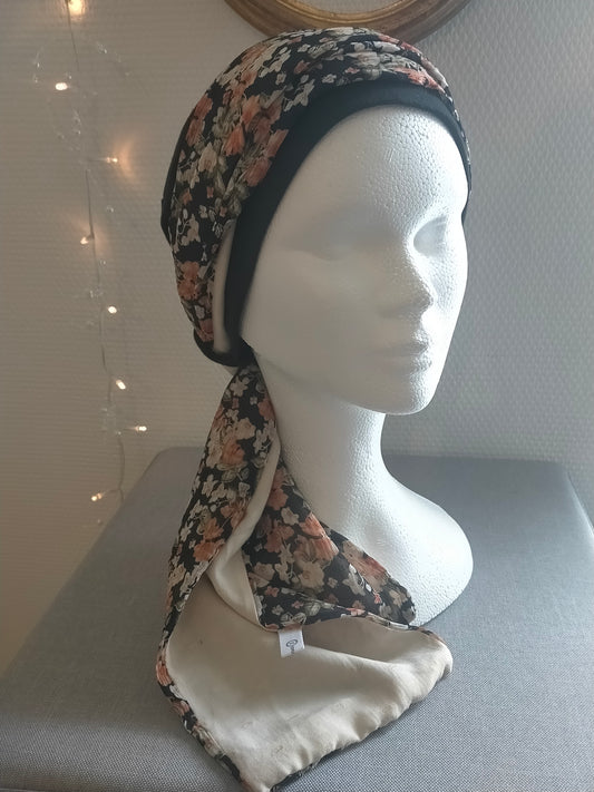 Sublimant n°15  Bonnet anti glisse ( de chimiothérapie) et son foulard REVERSIBLE en voile plissé et coton crème pointes e lurex MODELE UNIQUE