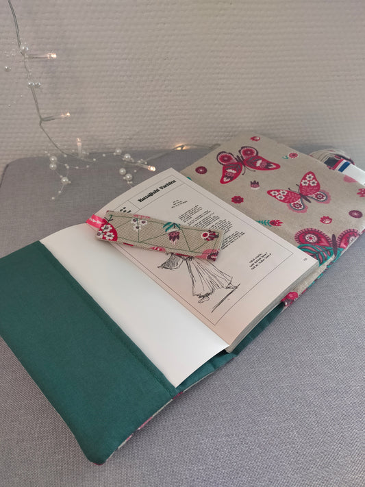 En poche Papillon   Protège livre format poche 18 cm