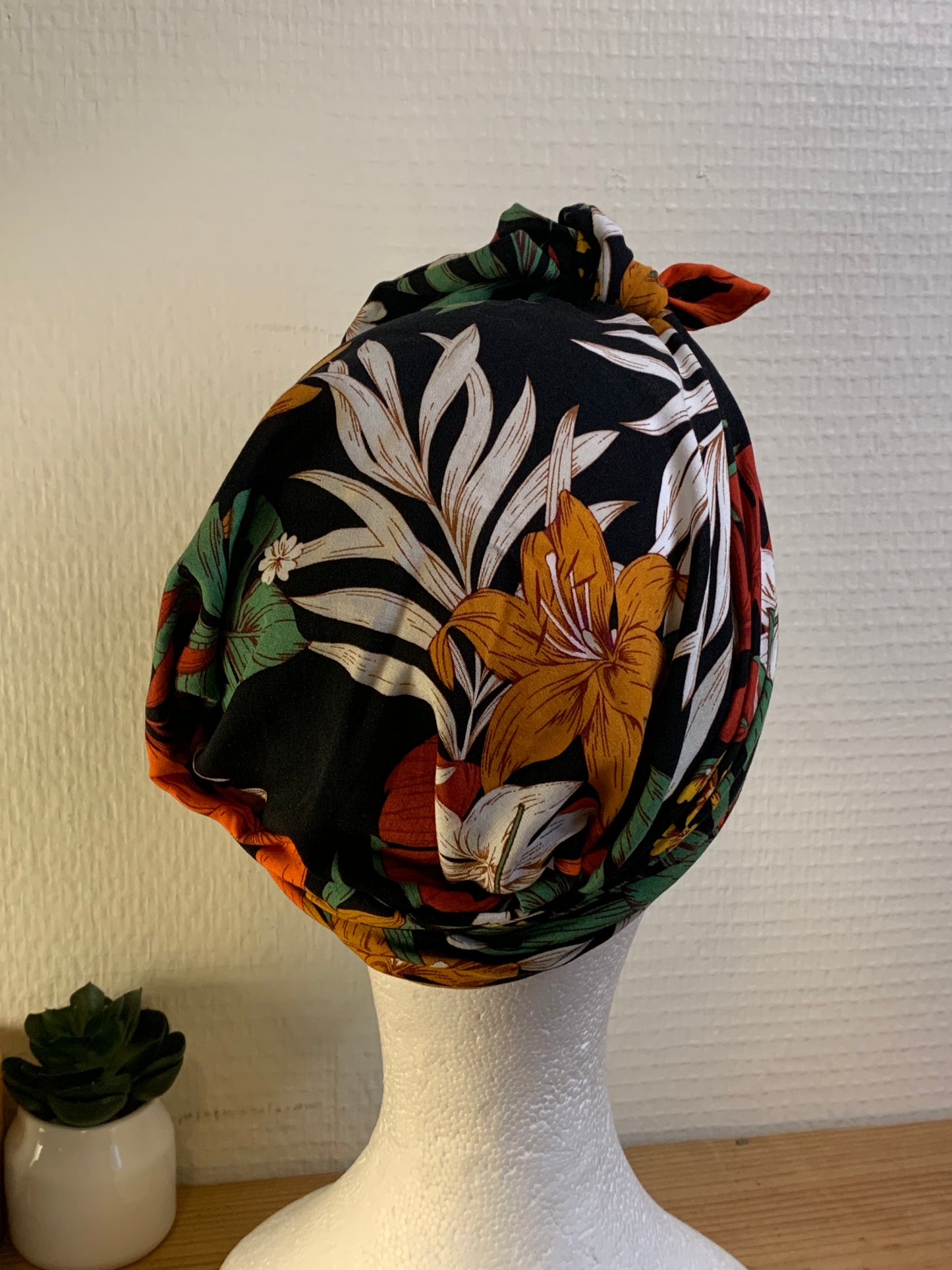 SUBLIMANT Bonnet de chimiothérapie foulard légèreté N10