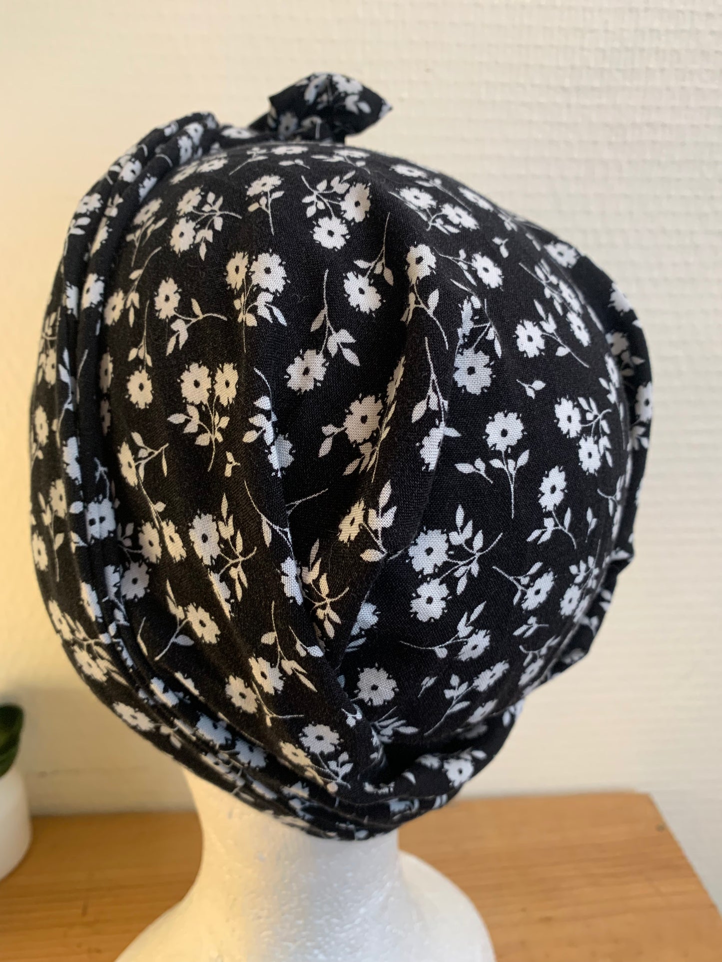 SUBLIMANT Bonnet de chimiothérapie foulard légèreté N18