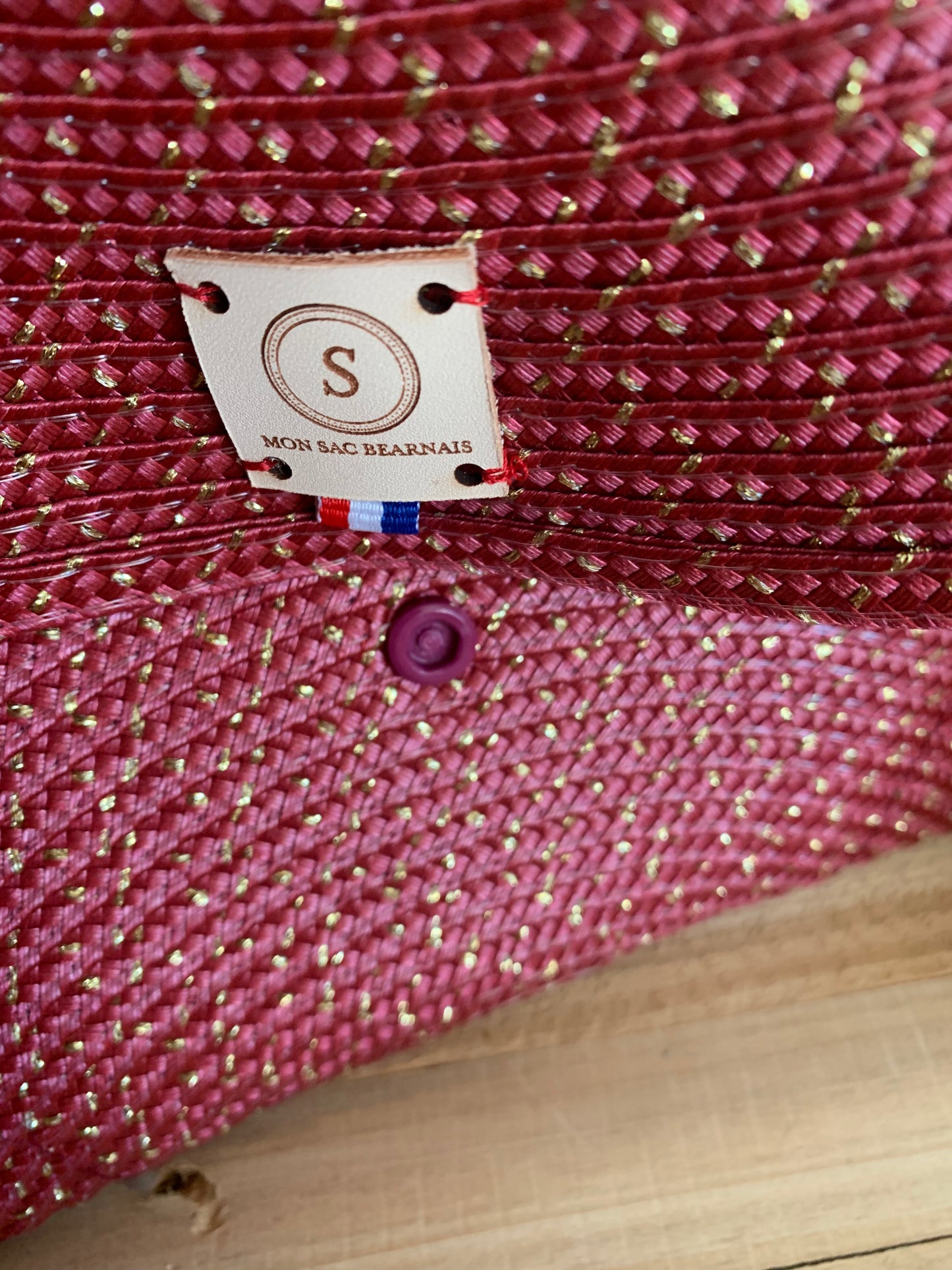 Pochette enveloppe rouge moucheté doré