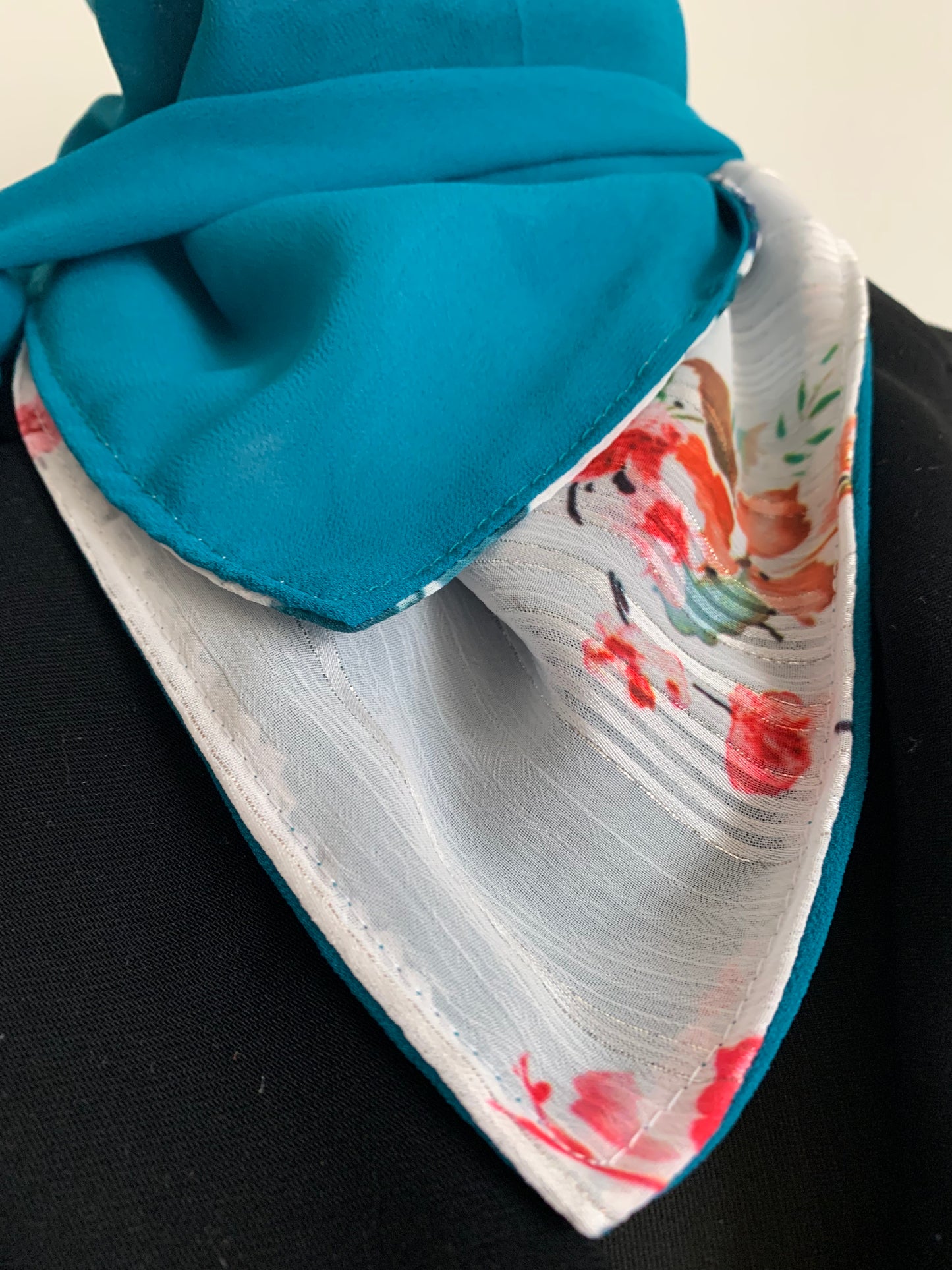 MINI 15 Foulard façon bandana à lanières REVERSIBLE