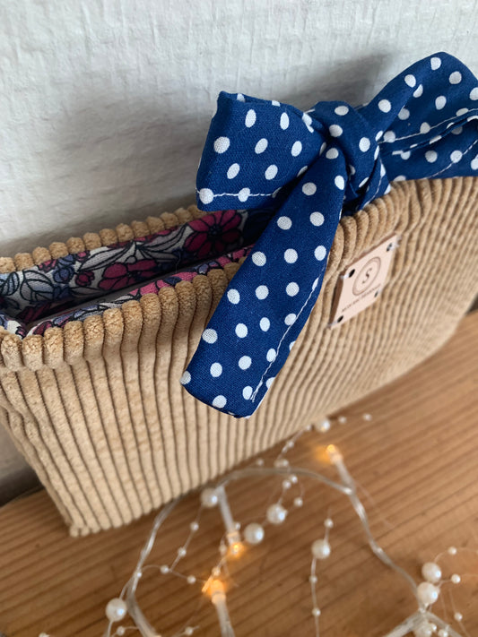 Pochette pour livre de poche 1